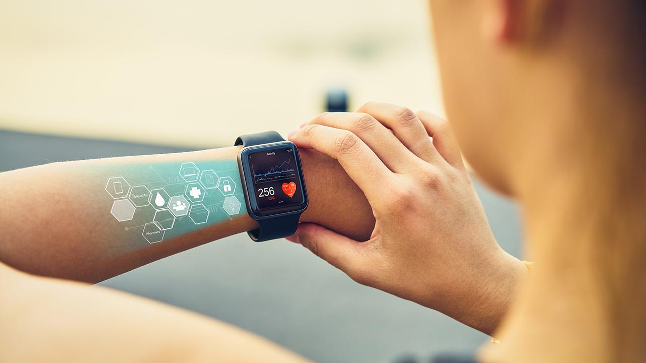 Qəzaya uğrayan təyyarə smart saat sayəsində tapıldı