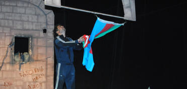 Sumqayıt Teatrında “Ölməz” tamaşasına ictimai baxış keçirilib