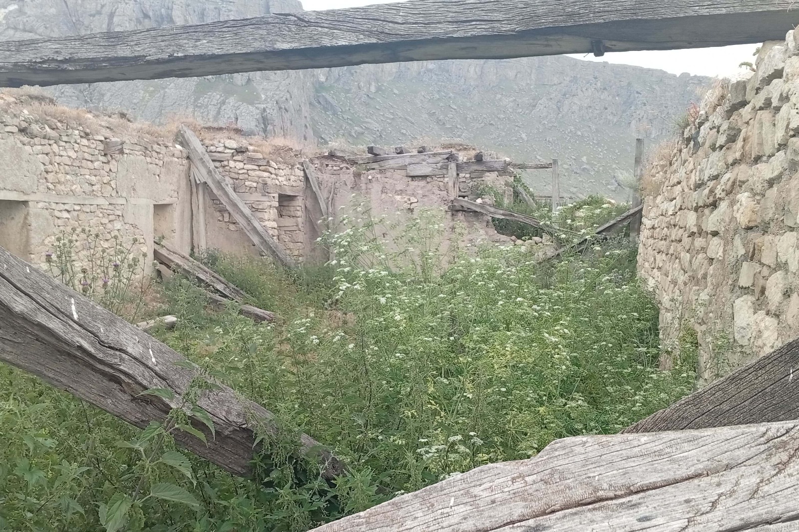 Tarixi məscidimiz hələ də acınacaqlı durumdadır - FOTOLAR