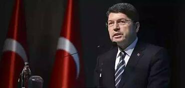 Türkiyəli nazir: Bursadakı yanğında 1 nəfər gözaltına alınıb