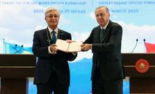 Qazaxıstan Prezidenti Türkiyənin ən yüksək dövlət mükafatı ilə təltif edilib