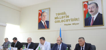 Gəncədə peşə təhsil mərkəzlərində təlimləri uğurla başa vuran 62 müdavimə sertifikatlar verilib