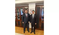 Hikmət Hacıyev Ukrayna səfiri ilə görüşüb