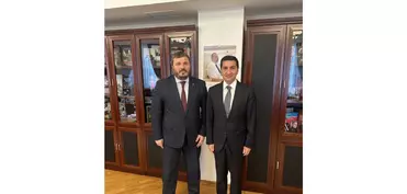 Hikmət Hacıyev Ukrayna səfiri ilə görüşüb