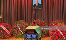 Prezident və Mehriban Əliyeva Xalq artisti Arif Babayevlə vida mərasiminə əklil göndərib