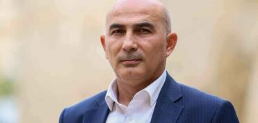 “Bu səhifənin necə yazılacağını zaman göstərəcək”
