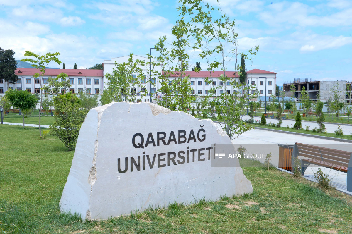 Qarabağ Universitetində ingilis və rus bölməsi üzrə tələbə qəbulu dayandırılıb