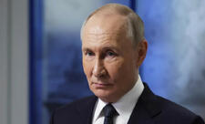 Putin Zelenski ilə görüşün əleyhinə olmadığını bildirib
