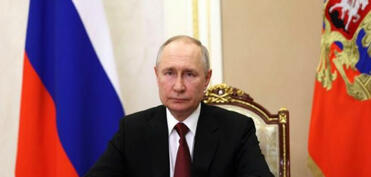 Putin: BƏƏ Trampla görüş üçün münasib yerlərdən biridir