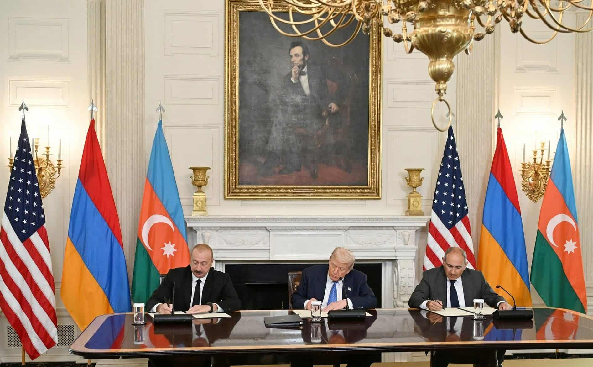 Prezident İlham Əliyevin güclü strateq və müdrik siyasəti.. .