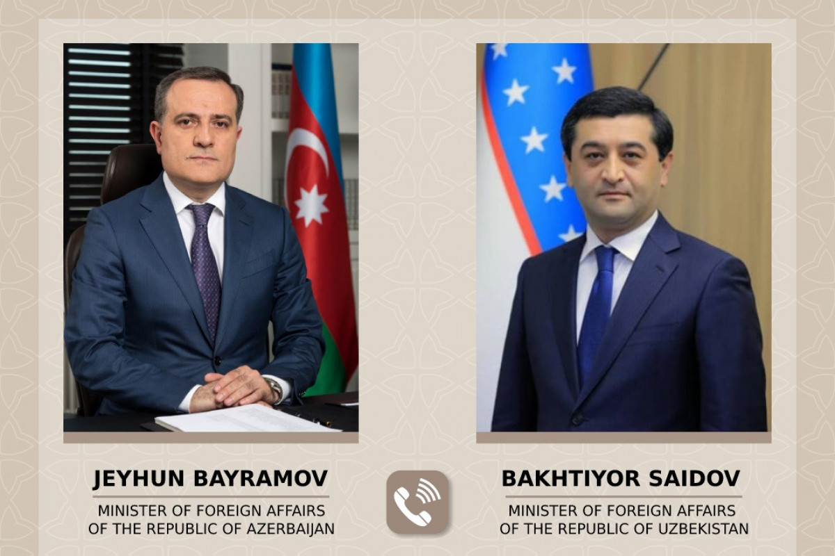 Ceyhun Bayramov özbəkistanlı həmkarı ilə telefon danışığı aparıb
