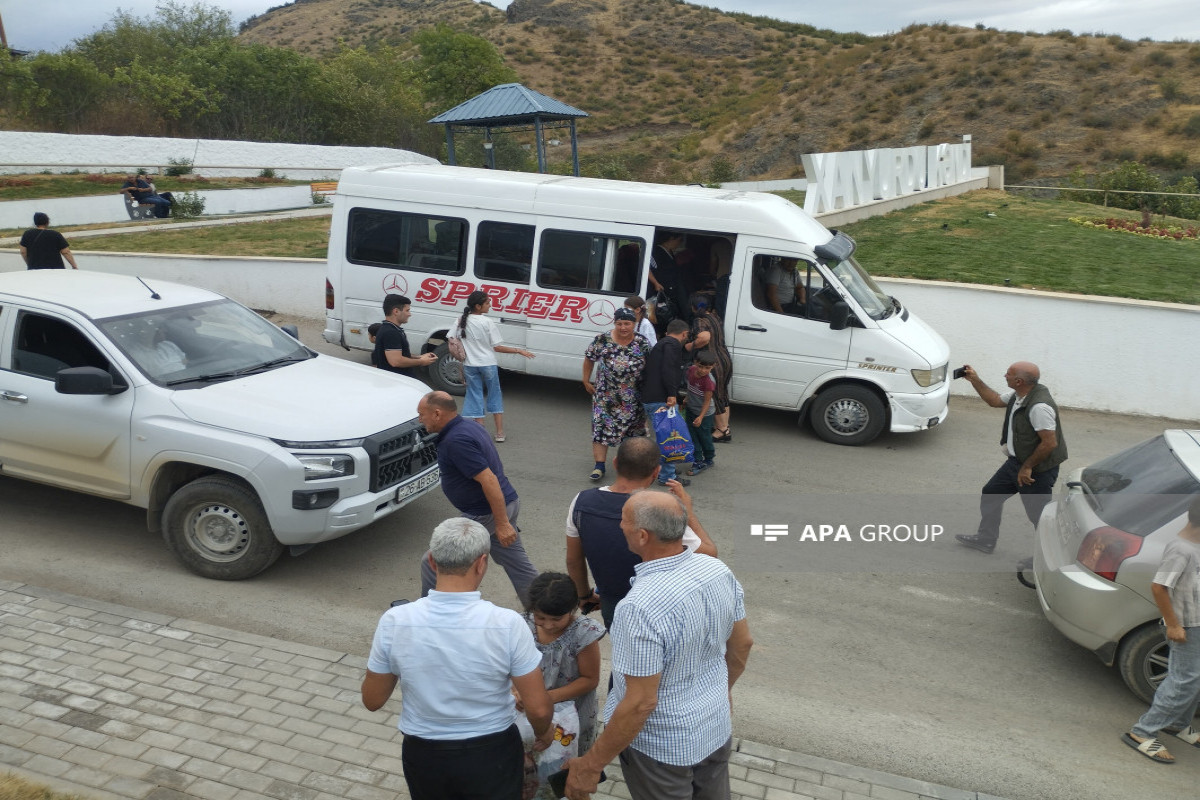 Növbəti köç karvanı Xocalının Xanyurdu kəndinə çatıb