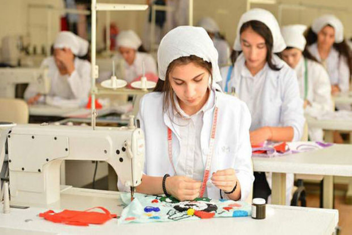Peşə təhsili müəssisələrinə qəbul üzrə 36 mindən çox şəxs müraciət edib