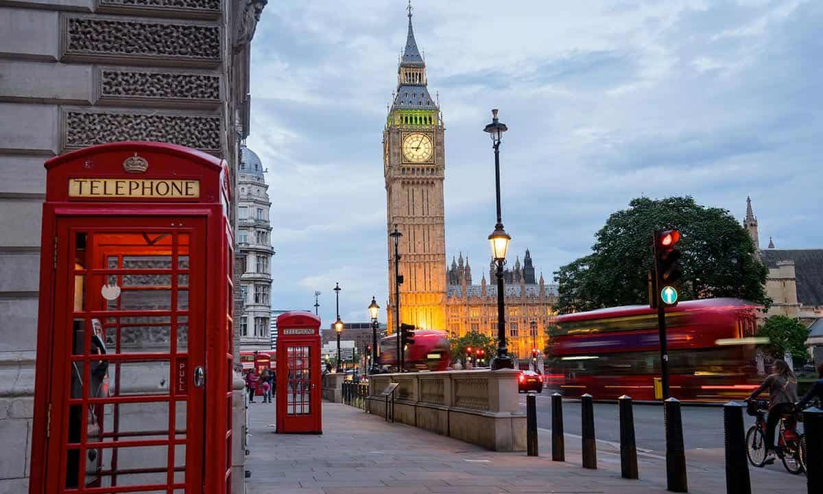 Britaniya Ukraynaya hərbi qüvvələri yerləşdirmək planından imtina edir