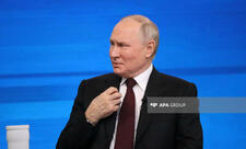 Putin Trampla görüşlə bağlı müşavirə keçirib