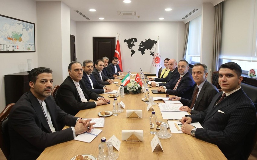 Türkiyə və İran XİN rəsmiləri regional məsələləri müzakirə ediblər