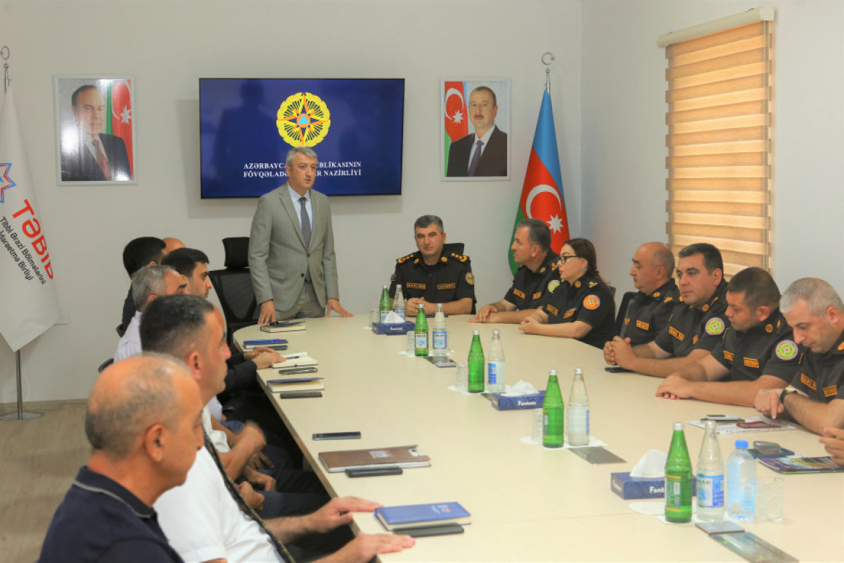 FHN Respublika Təcili və Təxirəsalınmaz Tibbi Yardım Mərkəzində təlim keçirib