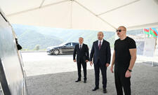 Prezident İlham Əliyev Kəlbəcər şəhər parkının təməlini qoyub - YENİLƏNİB