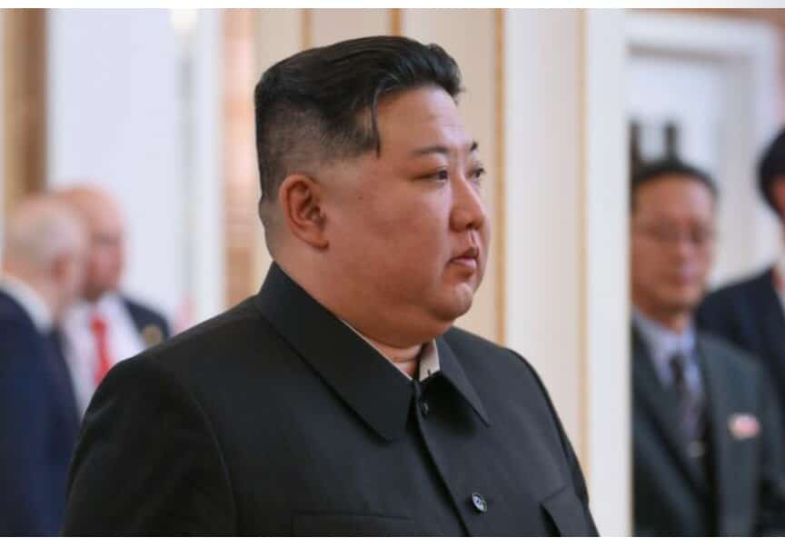 KXDR lideri Kursk vilayətində keçirilən əməliyyatın koreyalı iştirakçılarına mükafatlar təqdim edib