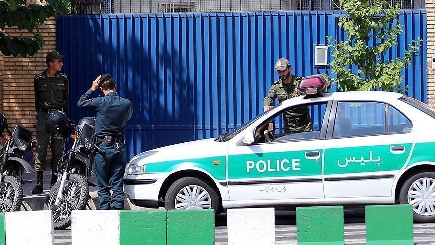 İranda silahlı hücumda 5 polis həlak olub