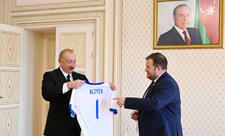 Prezident İlham Əliyev Britaniyanın dövlət nazirini qəbul edib