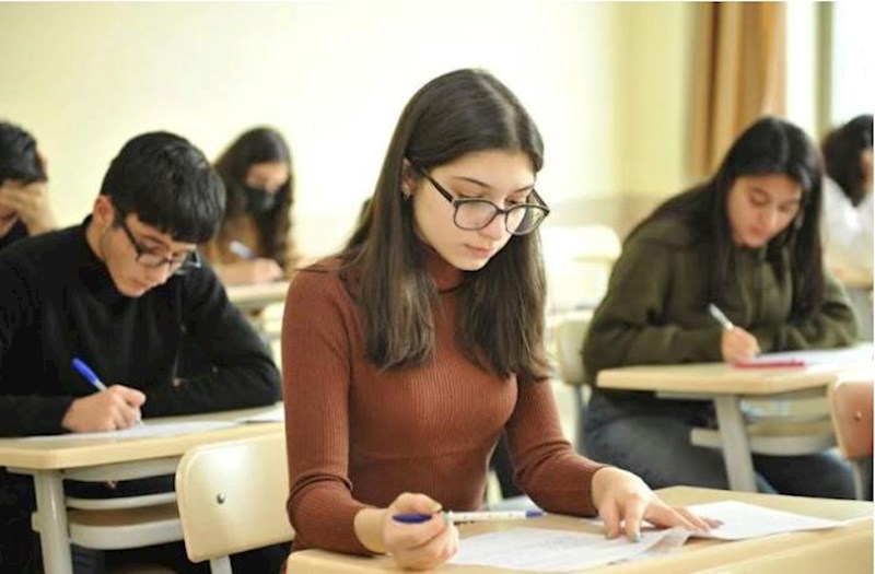Ötən illə müqayisədə tələbə olanların sayı artıb