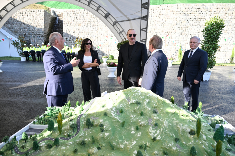 Tarixi gün: Prezident İlham Əliyevin Kəlbəcər səfəri