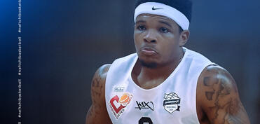 “Neftçi” amerikalı basketbolçu transfer edib