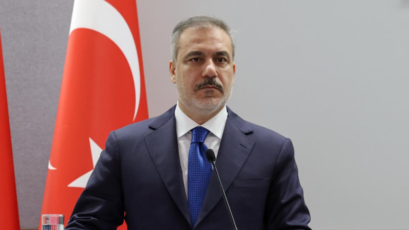 Hakan Fidan: Türkiyə İsraillə bütün ticarət və iqtisadi əlaqələri kəsəcək