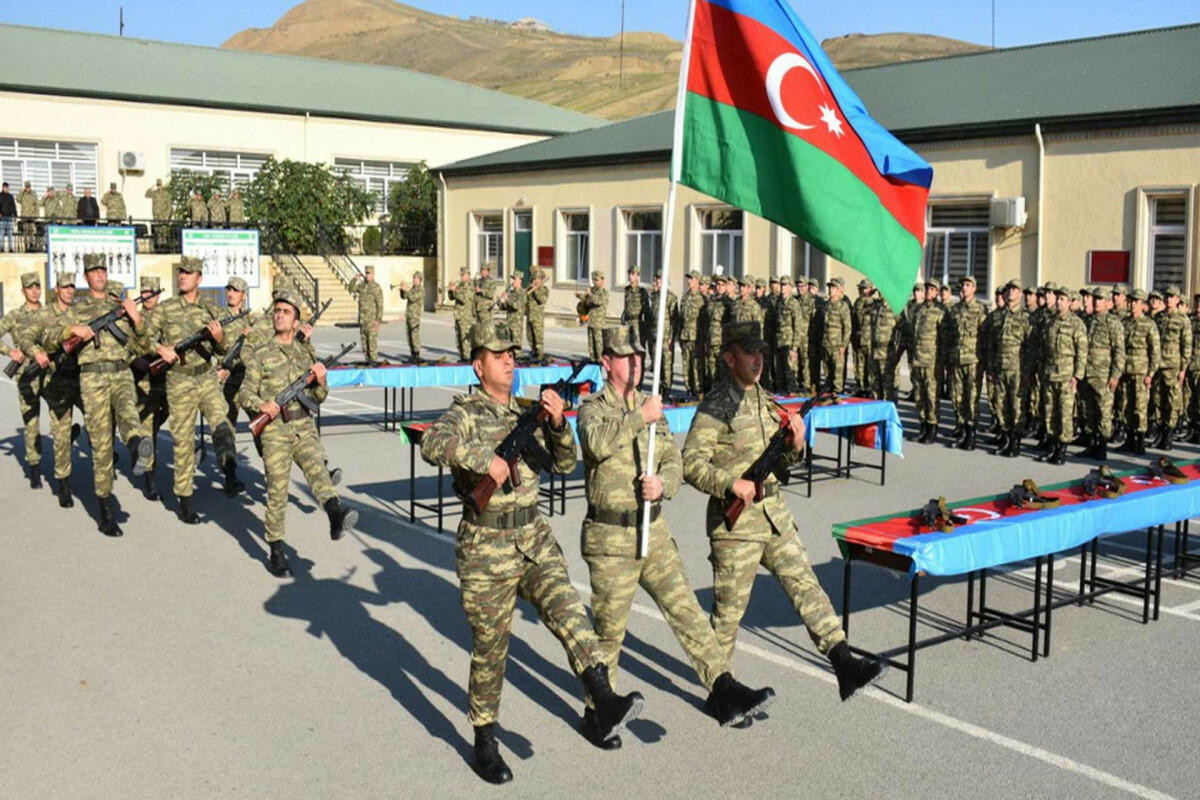 Azərbaycan Prezidenti müddətli həqiqi hərbi xidmətə çağırışla bağlı Sərəncam imzalayıb