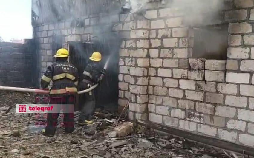 Ağcabədidə yanğın: bir nəfər xəsarət aldı, 8 inək tələf oldu