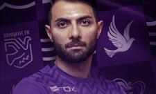 “Sumqayıt” “Neftçi”dən ayrılan futbolçunu heyətinə qatdı