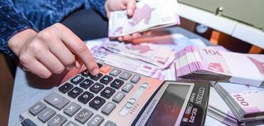 Azərbaycanda sosial, işsizlikdən və icbari tibbi sığorta daxilolmaları artıb