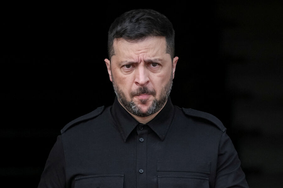 Zelenski: Təhlükəsizliyin əsas təminatı Ukraynanın güclü ordusudur