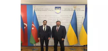 Ukrayna və Slovakiya səfirləri Kiyevə dəstəyi müzakirə edib