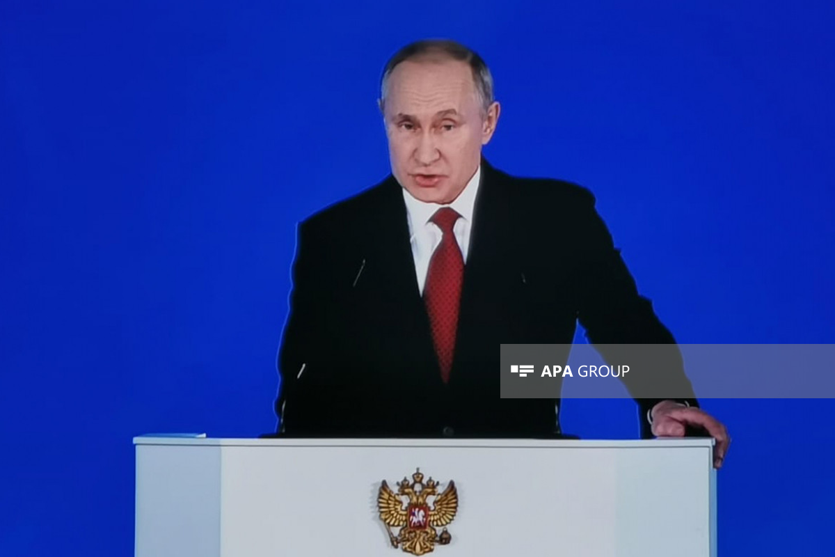 Putin: İkibaşlı qartal simvolu Rusiyanın maraqlarını yalnız qərbdə və şərqdə deyil, cənubda da əks etdirir