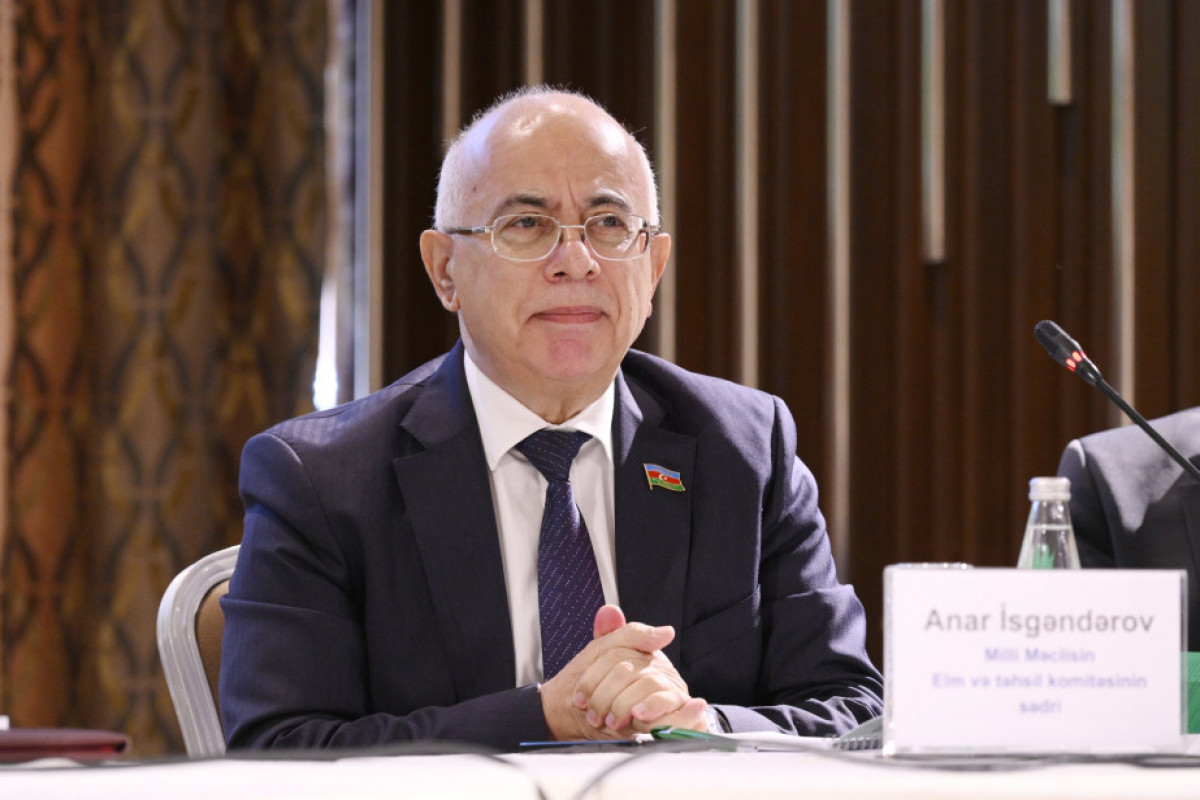 Deputat: 65 yaşına çatan müəllimlər var ki, işləmək istəyir