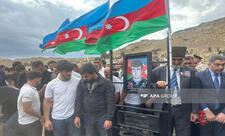 Birinci Qarabağ müharibəsində şəhid olan Cəlal Abdullayevin qalıqları Qobustanda dəfn olunub - FOTO