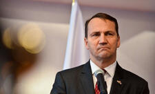 Sikorski: Polşa Rusiyayla diplomatik əlaqələri kəsmək niyyətində deyil