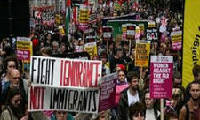 Londonda immiqrasiya əleyhinə aksiyalar keçirilib