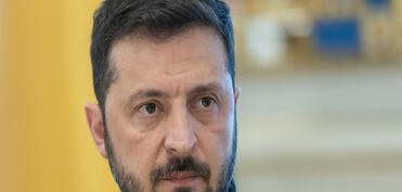 Zelenski: Dronlarla mübarizədə maliyyə problemimiz var