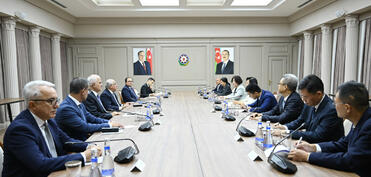 Əli Əsədov Çin Xalq Siyasi Məşvərət Şurasının üzvü ilə görüşüb