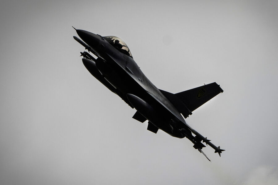 NATO qırıcıları Estoniyada təlim uçuşları həyata keçirəcək