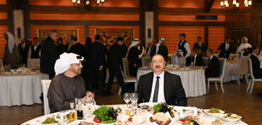 Şuşada İlham Əliyevin adından BƏƏ Prezidentinin şərəfinə rəsmi nahar verilib