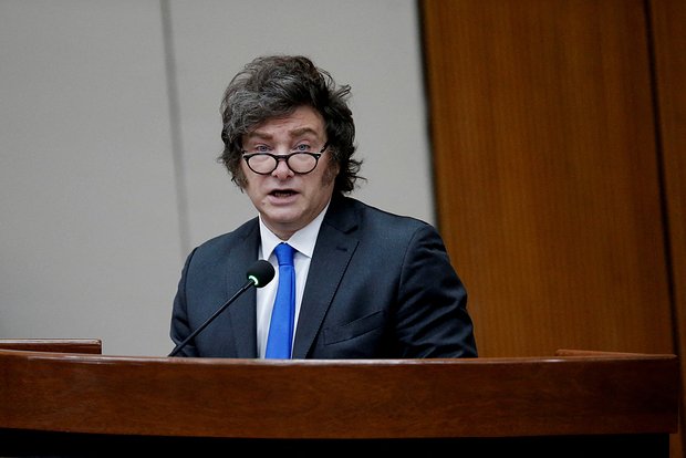 Tramp Argentina prezidenti ilə görüşəcək