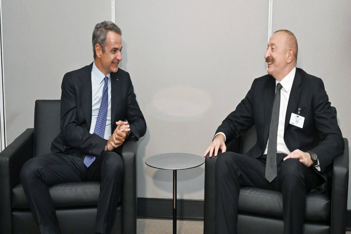 Prezident İlham Əliyev Yunanıstanın Baş naziri ilə görüşüb
