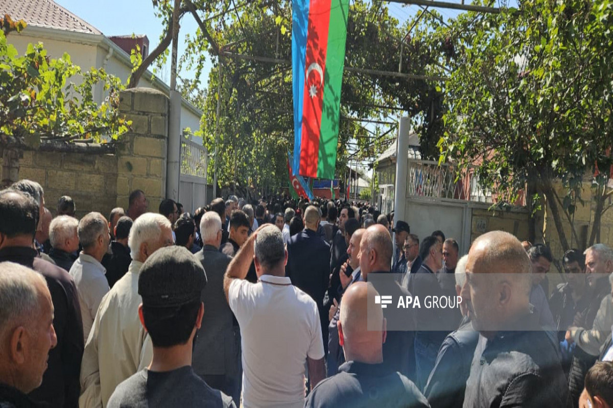 Ağdamda mina partlayışı nəticəsində həlak olan keçmiş döyüşçü "Gizir Xanı" ilə vida mərasimi keçirilib - FOTO
