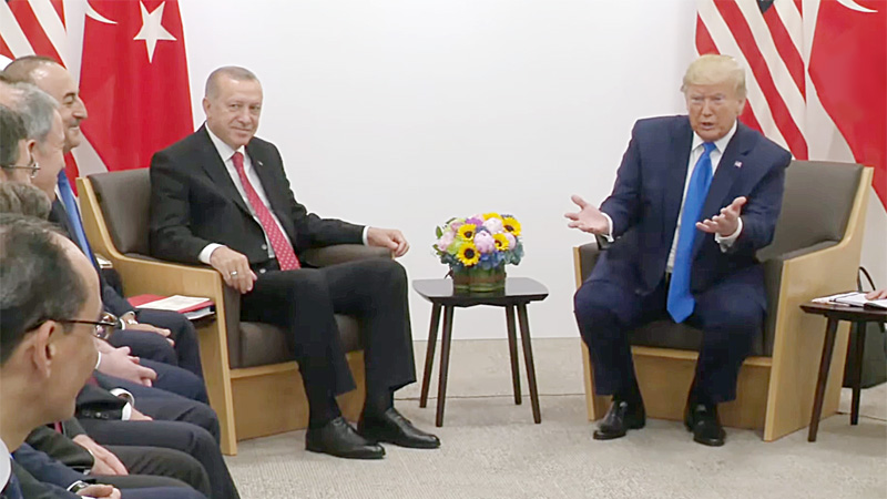Tramp Türkiyəni Rusiyadan neft almağı dayandırmağa çağırıb