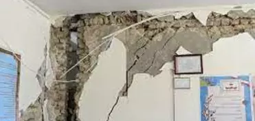 Qərbi Azərbaycanda məktəb çatışmazlığı - 6500 sinif otağı...