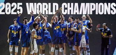 İtaliyanın kişilərdən ibarət milli voleybol komandası dünya çempionu olub
